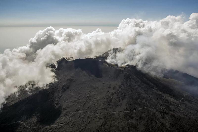 Over Mount Etna by helicopter!